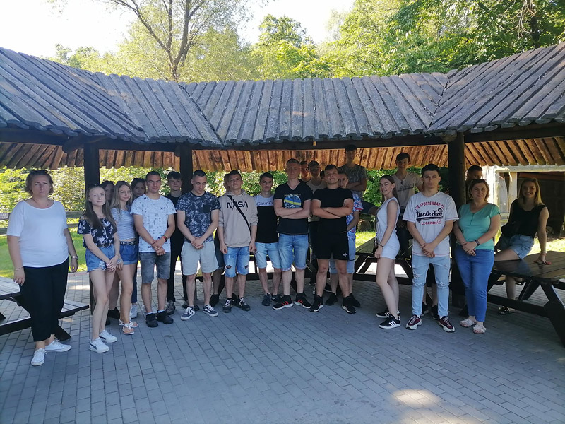 Wycieczka do Głazu dla uczestników Hufca Pracy w Wieruszowie