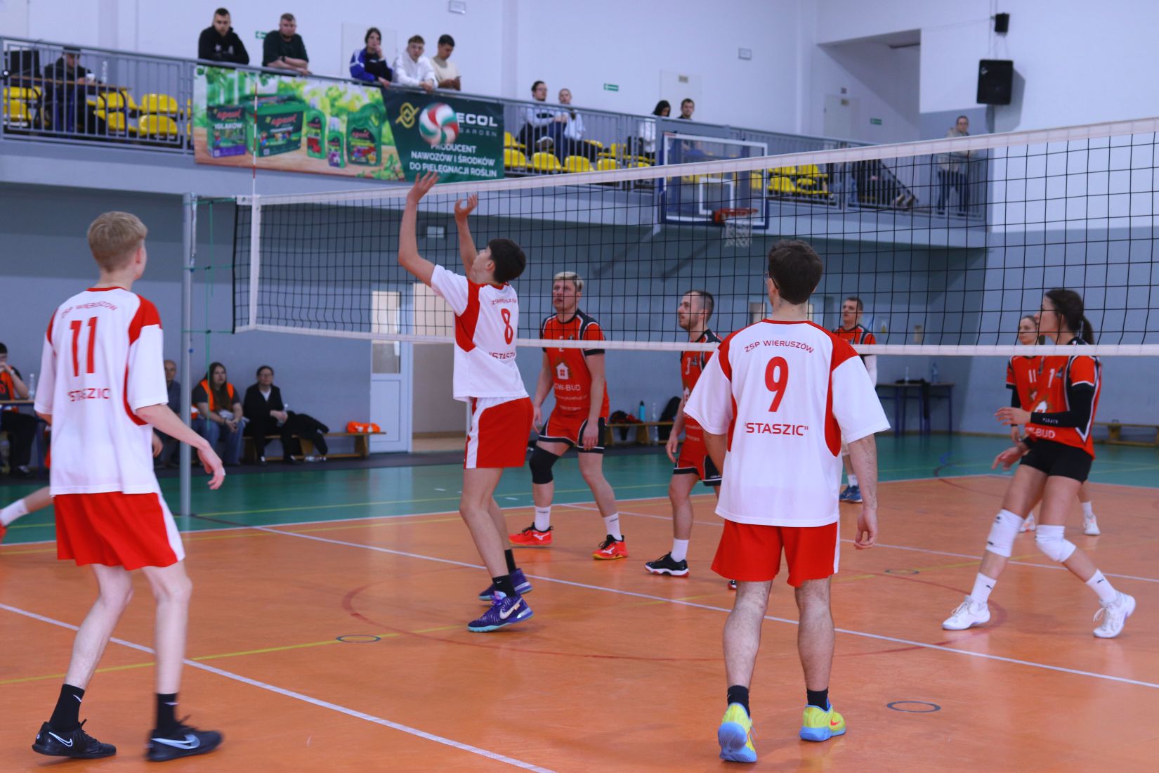 Turniej Piłki Siatkowej „Sport Łączy Pokolenia”